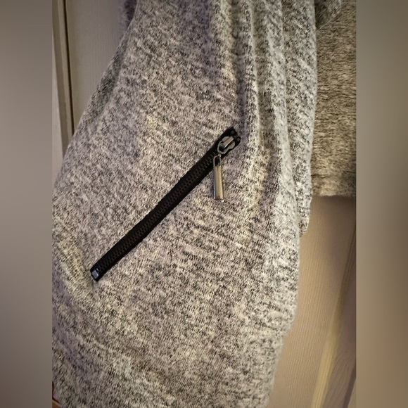 Bar lll Cardigan - Picture 4 of 5